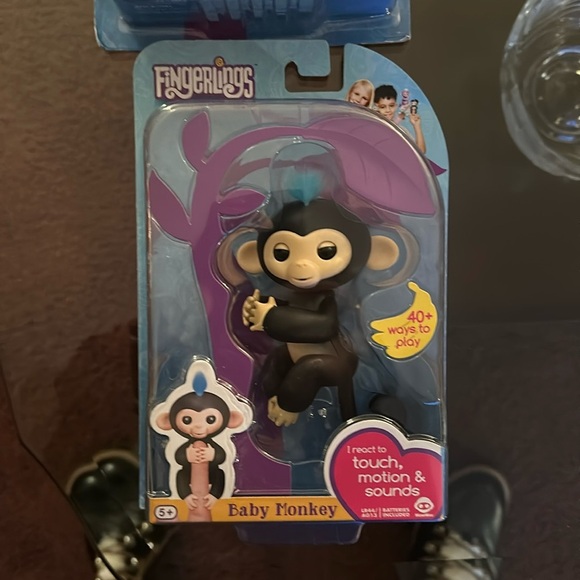 3 Fingerlings NWT - Picture 2 of 4